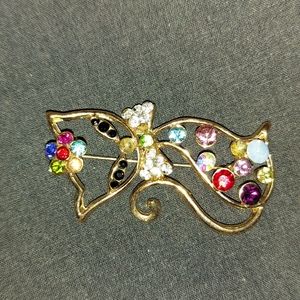 Vintage cat pin